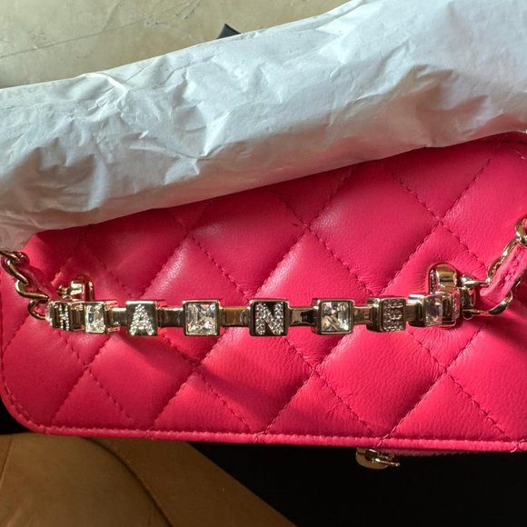 New Chanel Fuchsia Quilted Leather Clutch with Chain Bag Limited Edition - Picture 5 of 16